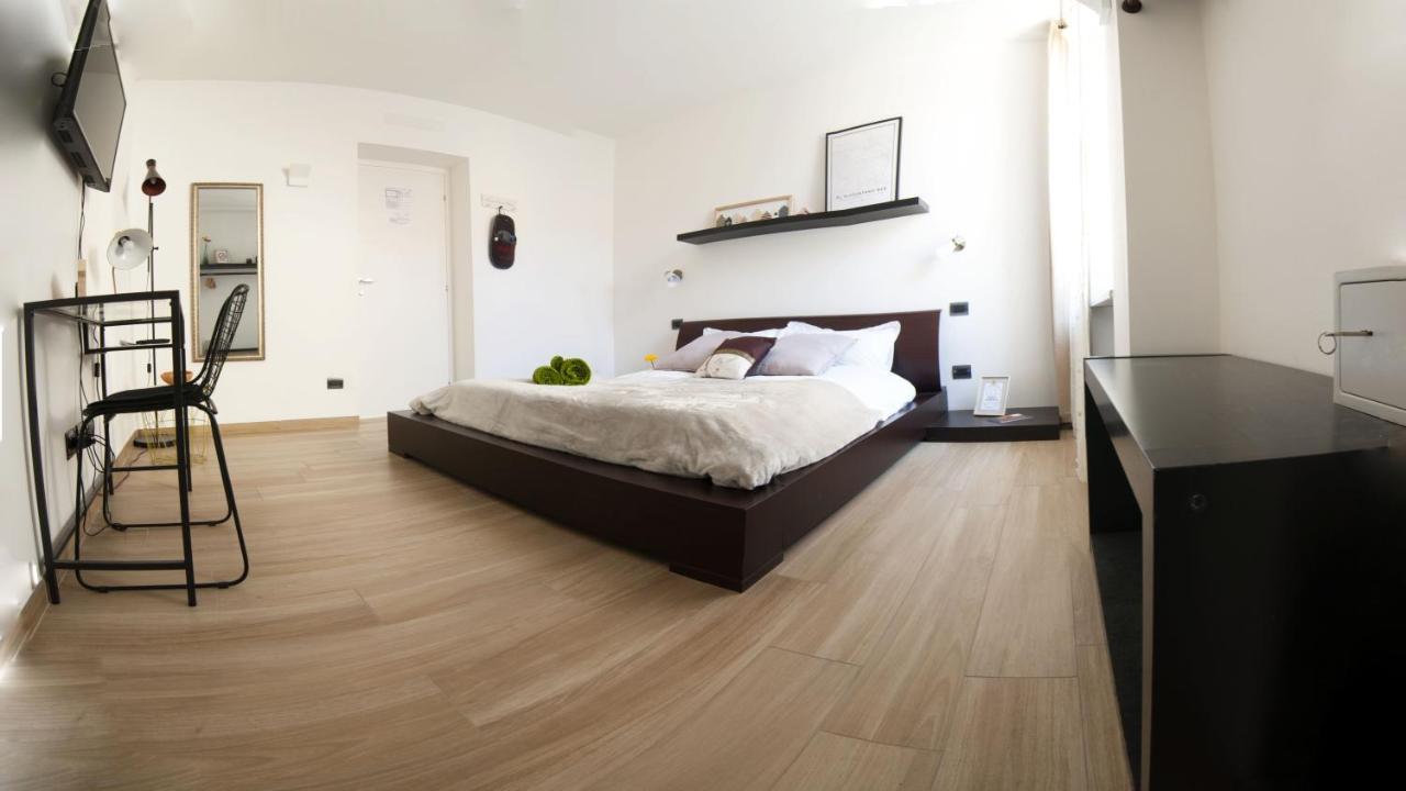 Al Nifontano B&B - Ideal For Family Or Couples - 2 Rooms - Lakeview Varese Bagian luar foto