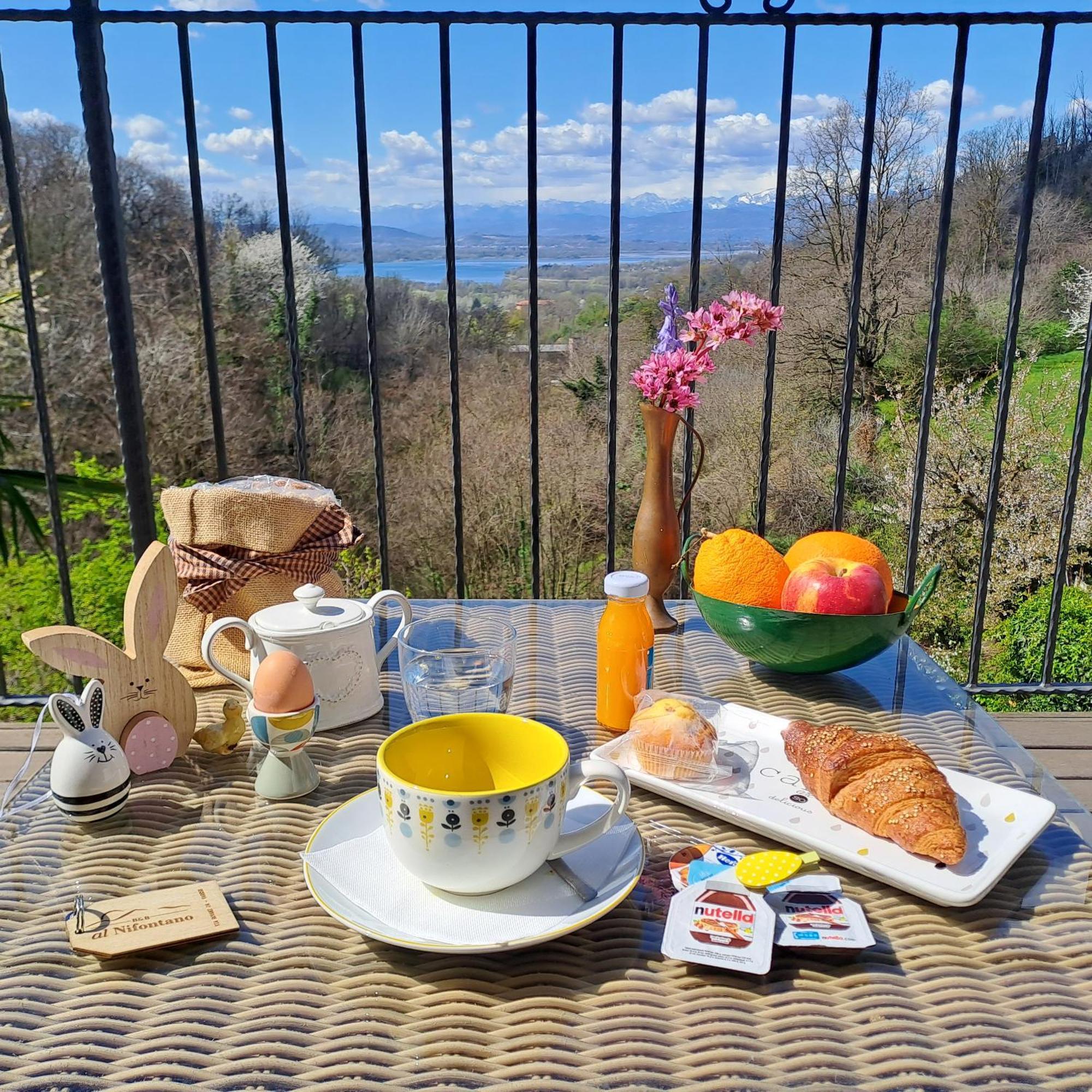 Al Nifontano B&B - Ideal For Family Or Couples - 2 Rooms - Lakeview Varese Bagian luar foto