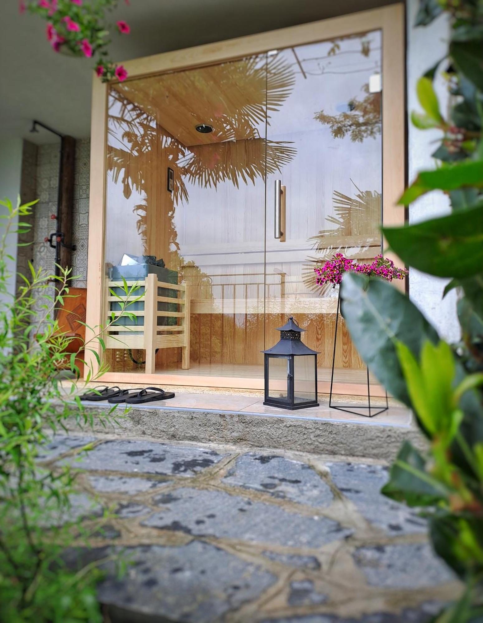 Al Nifontano B&B - Ideal For Family Or Couples - 2 Rooms - Lakeview Varese Bagian luar foto